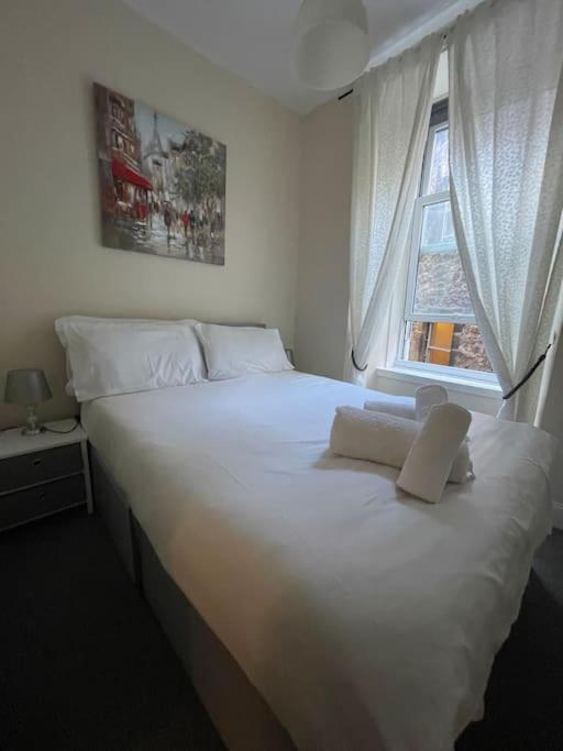 Two Bedroom Apartment-Central Edinburgh-Old Town-Licensed מראה חיצוני תמונה